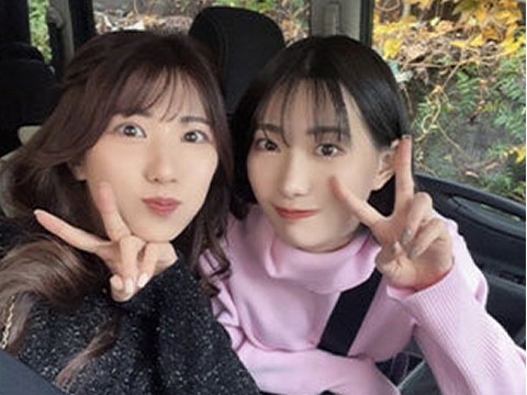 美谷朱音(美谷朱里),山岸あや花(山岸逢花)