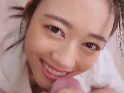 明日葉みつは